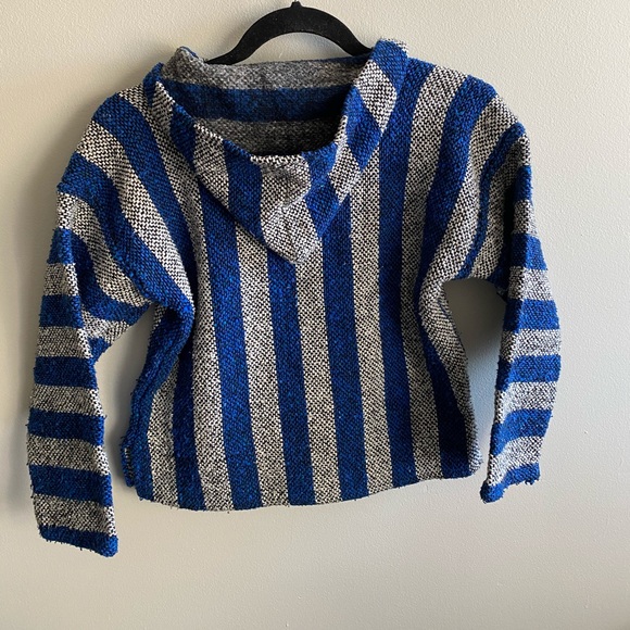 Cropped Baja Poncho - Picture 3 of 3